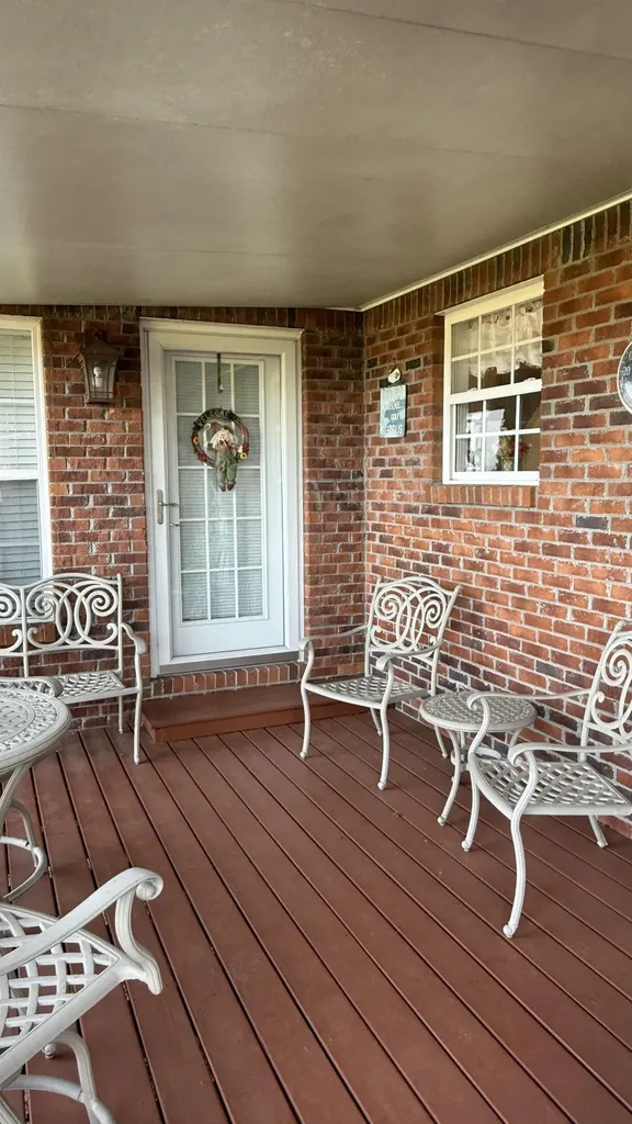 100 South Court Richmond KY 40475