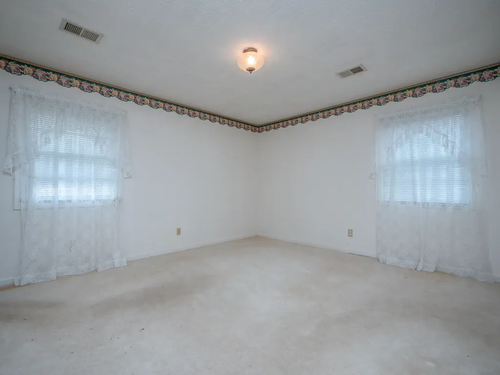 6651 S Highway 211 Salt Lick KY 40371