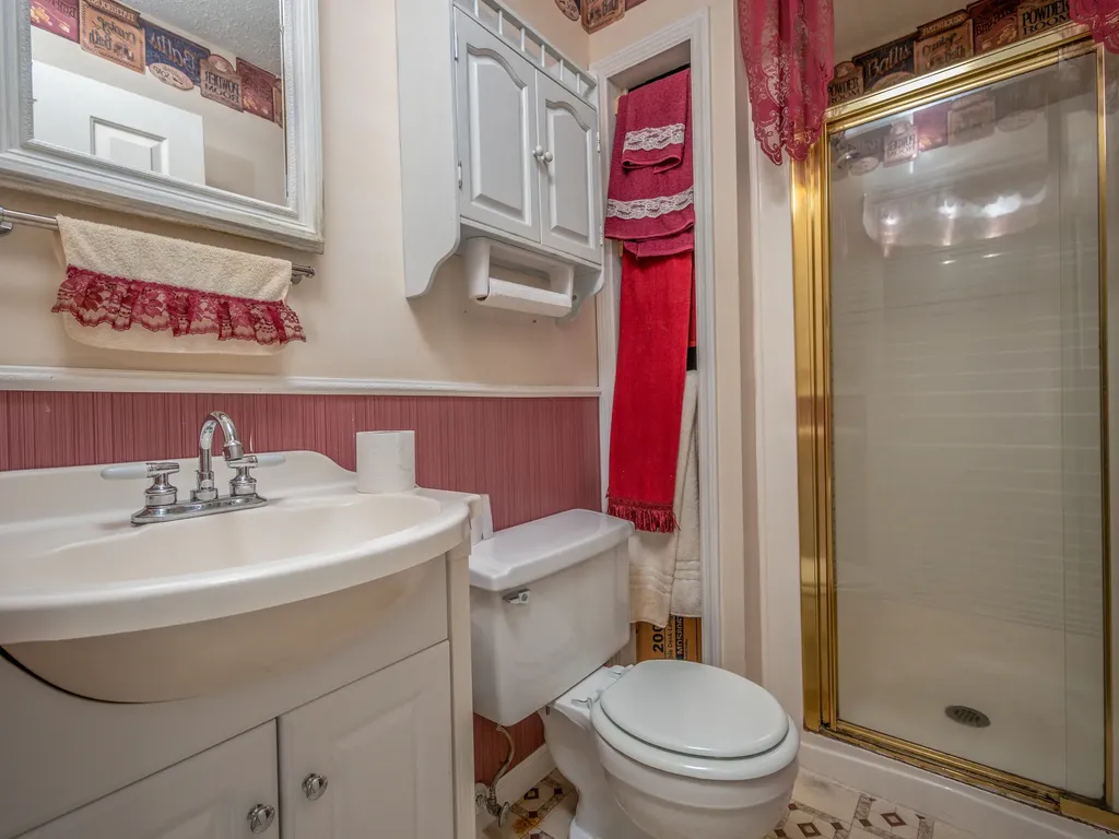 6651 S Highway 211 Salt Lick KY 40371