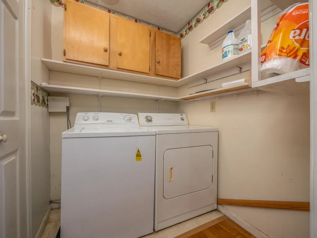 6651 S Highway 211 Salt Lick KY 40371