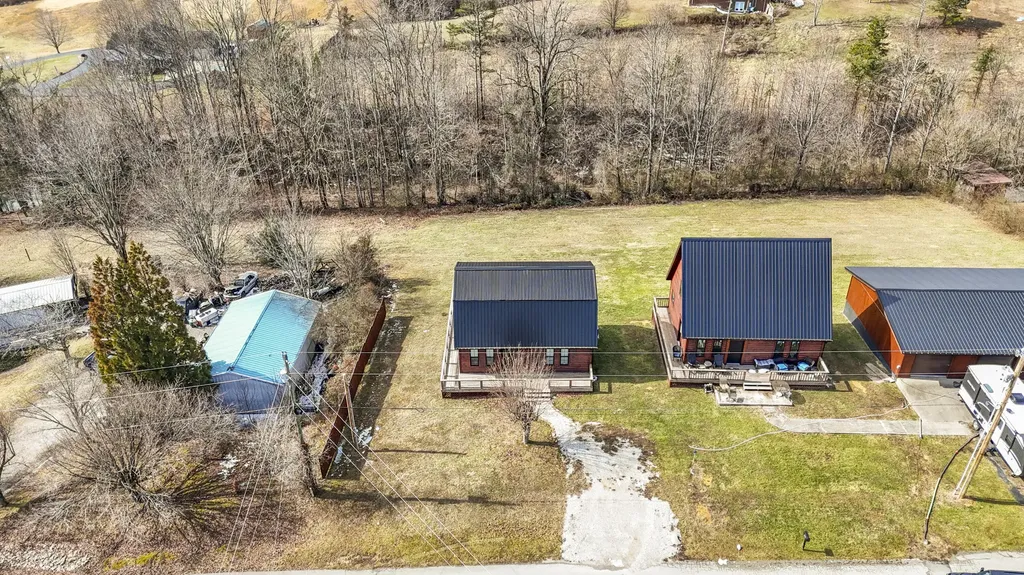 197 Russell Drive Campton KY 41301