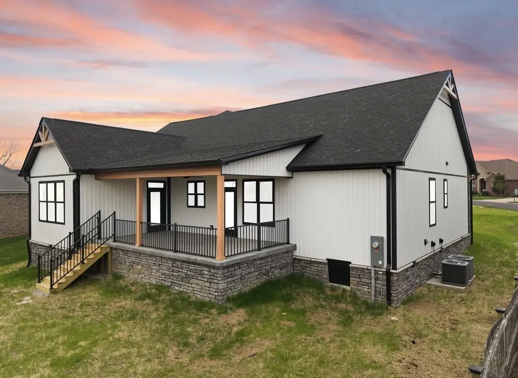 7046 Arbor Meadow Way Versailles KY 40383