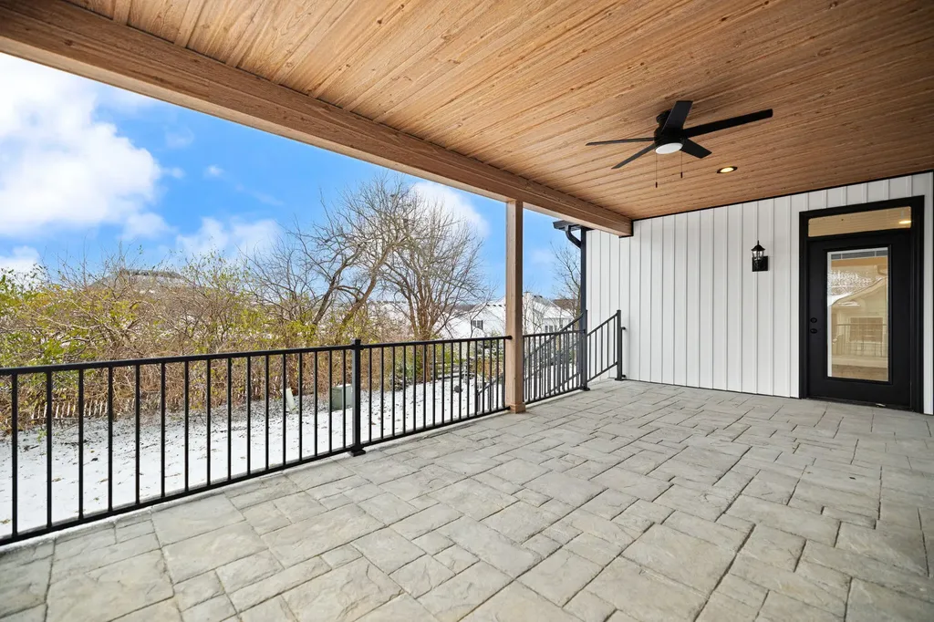 7046 Arbor Meadow Way Versailles KY 40383