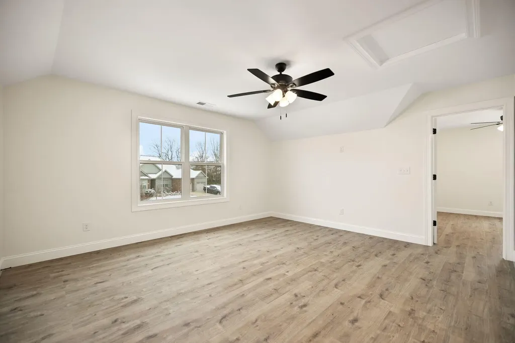 7046 Arbor Meadow Way Versailles KY 40383