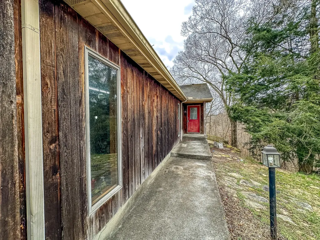 79 Falin Lane Williamsburg KY 40769