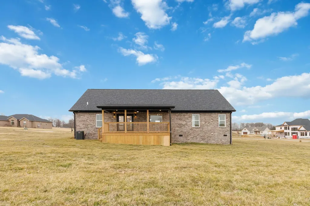 120 Three Wood Lane Campbellsville KY 42718