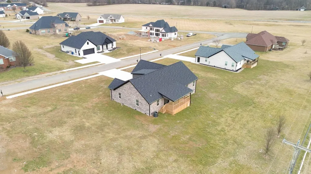 120 Three Wood Lane Campbellsville KY 42718