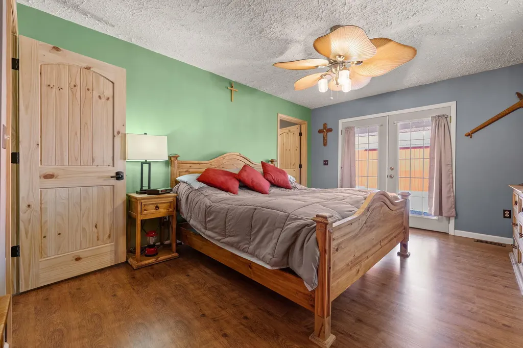 1260 Old Way Road London KY 40741