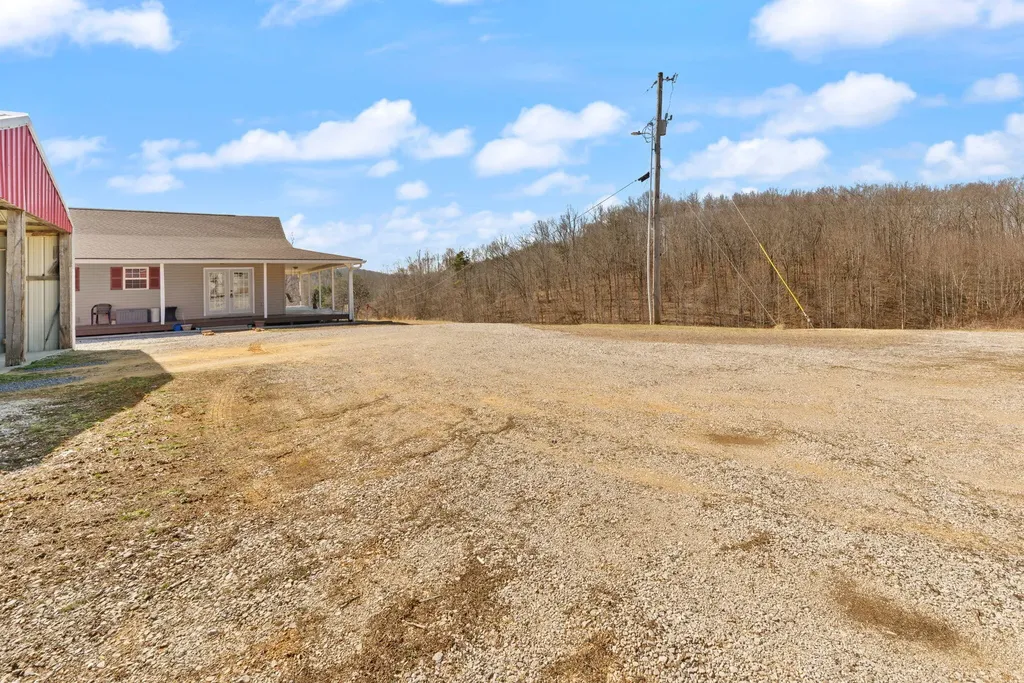 1260 Old Way Road London KY 40741
