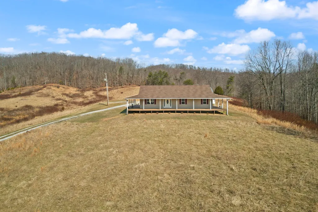 1260 Old Way Road London KY 40741