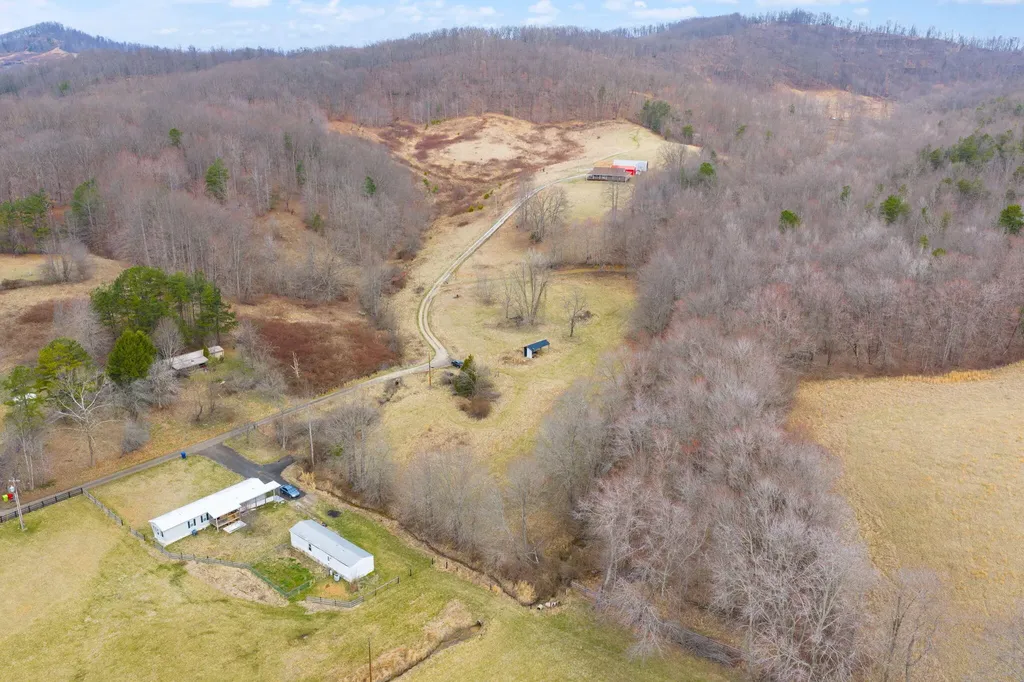 1260 Old Way Road London KY 40741