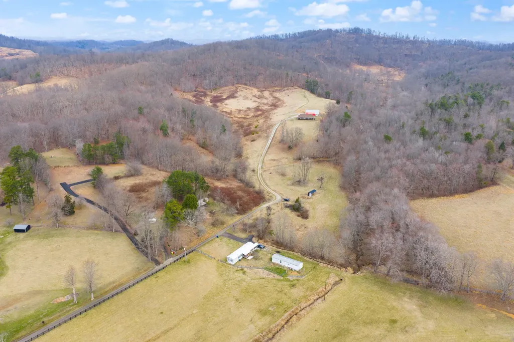 1260 Old Way Road London KY 40741