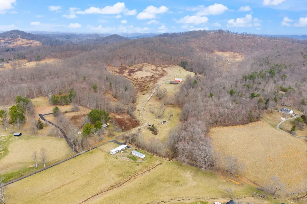 1260 Old Way Road London KY 40741
