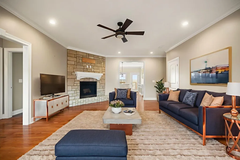 130 Cloyd Drive London KY 40741