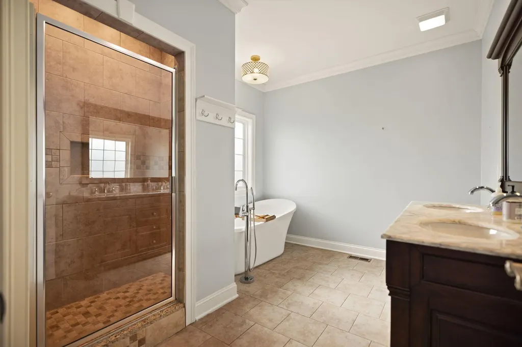 130 Cloyd Drive London KY 40741