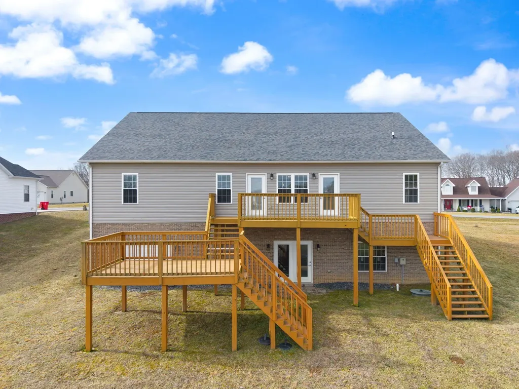 130 Cloyd Drive London KY 40741