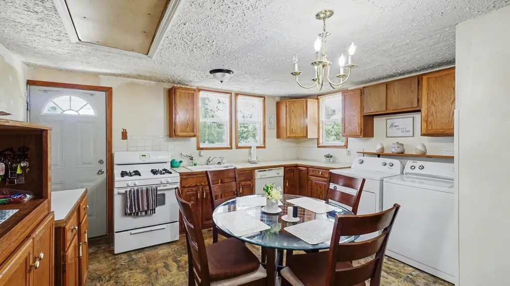 519 Patton Street Paris KY 40361