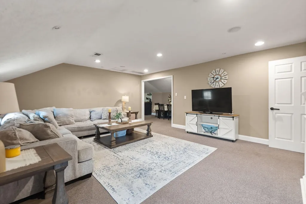 4418 Main Street Clay City KY 40312