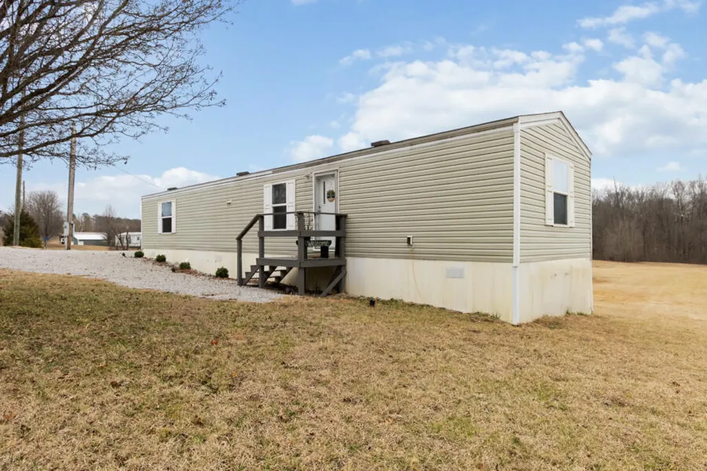 716 Potter Shop Road Nancy KY 42544