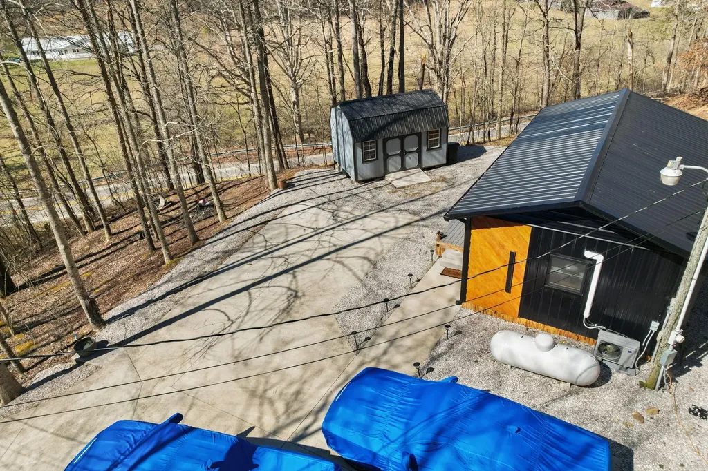 6940 State Highway 229 Barbourville KY 40906