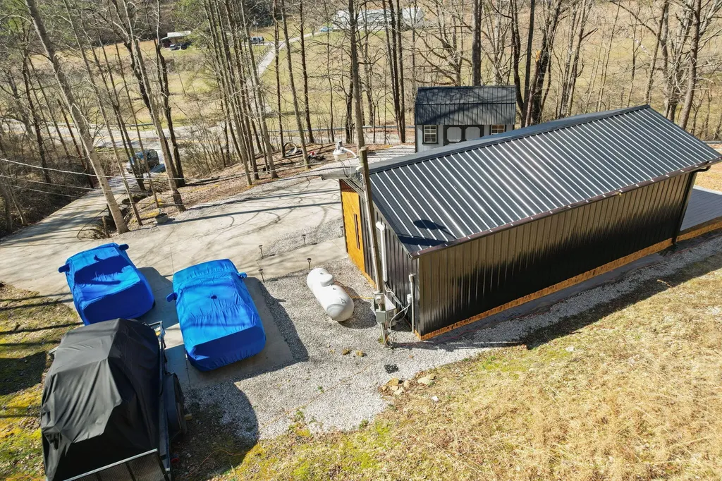 6940 State Highway 229 Barbourville KY 40906