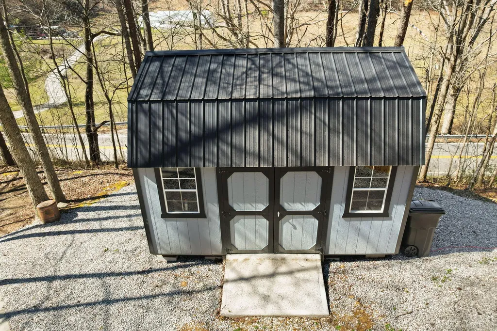 6940 State Highway 229 Barbourville KY 40906