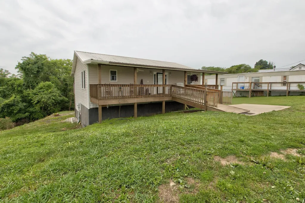 753 Highway 60 Owingsville KY 40360