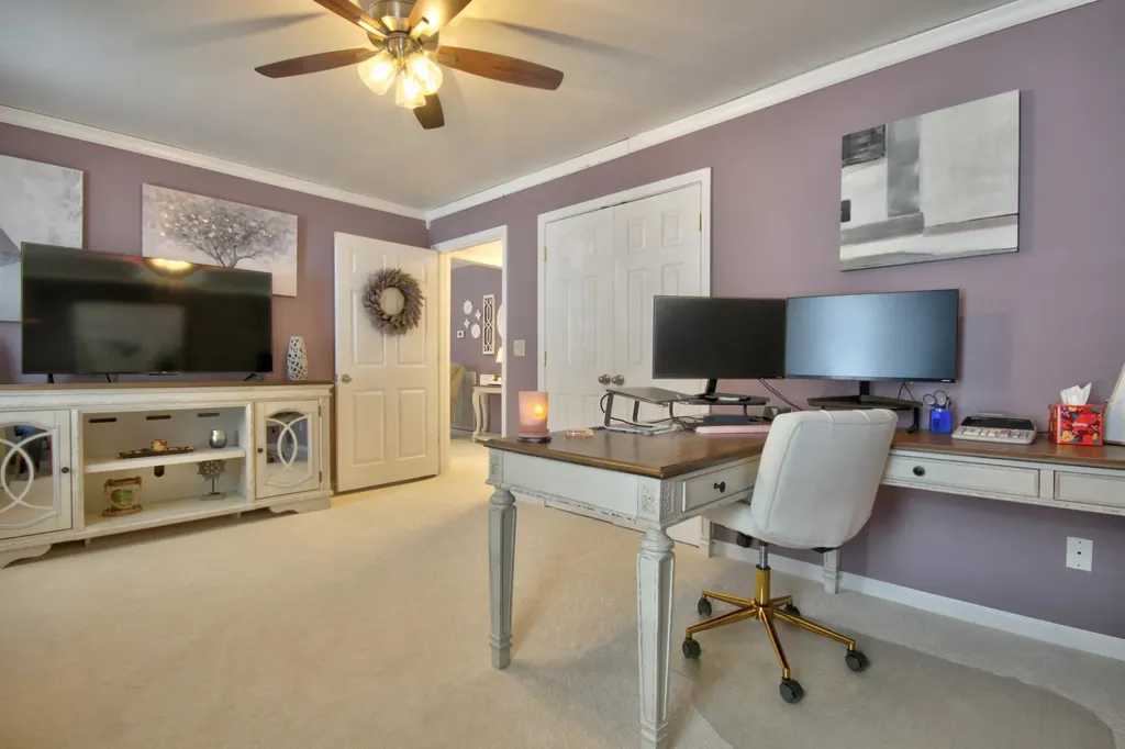 28 Lakepointe Drive Corbin KY 40701