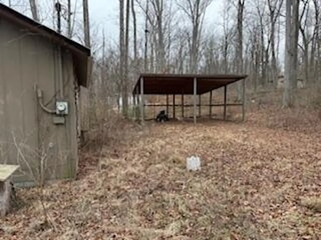 102 Fifth Jasper Road Burnside KY 42519