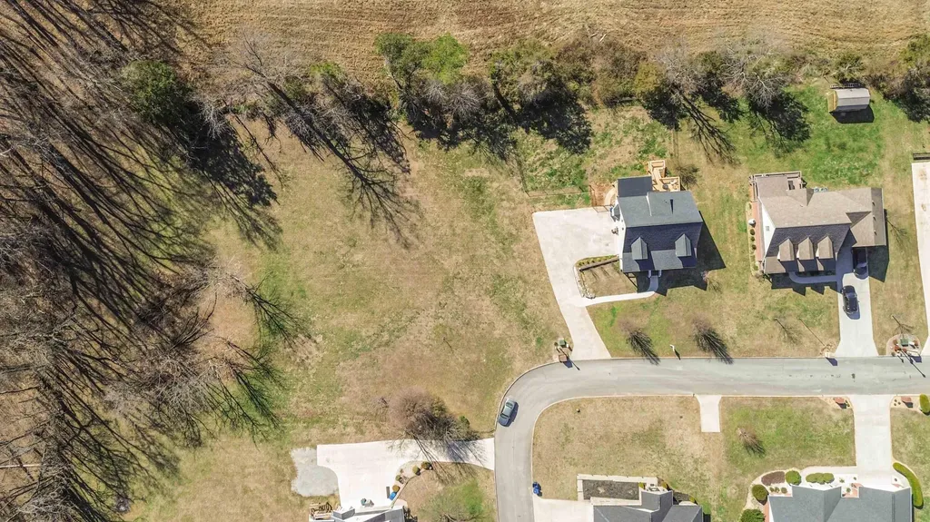386 Whisper Woods Drive Somerset KY 42503