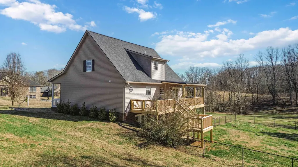 386 Whisper Woods Drive Somerset KY 42503