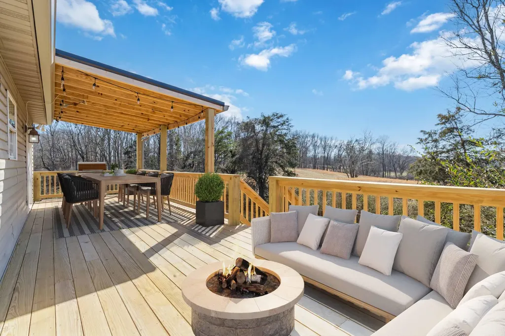 386 Whisper Woods Drive Somerset KY 42503