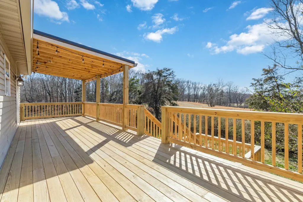 386 Whisper Woods Drive Somerset KY 42503