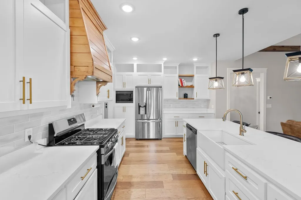 125 Hickory Meadows Drive Richmond KY 40475