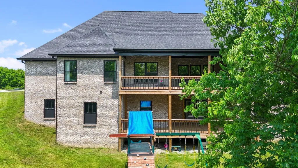 125 Hickory Meadows Drive Richmond KY 40475