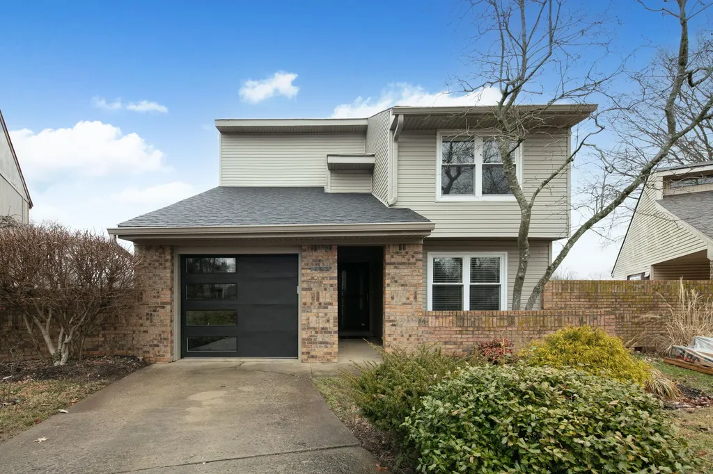 1633 Prairie Circle Lexington KY 40515
