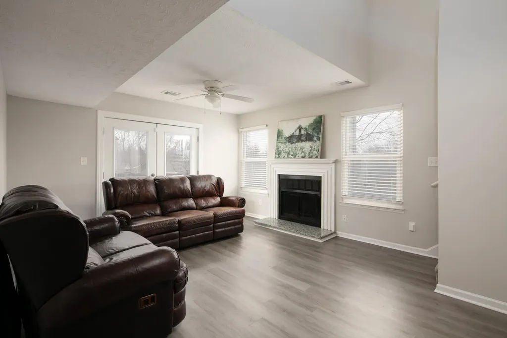 1633 Prairie Circle Lexington KY 40515