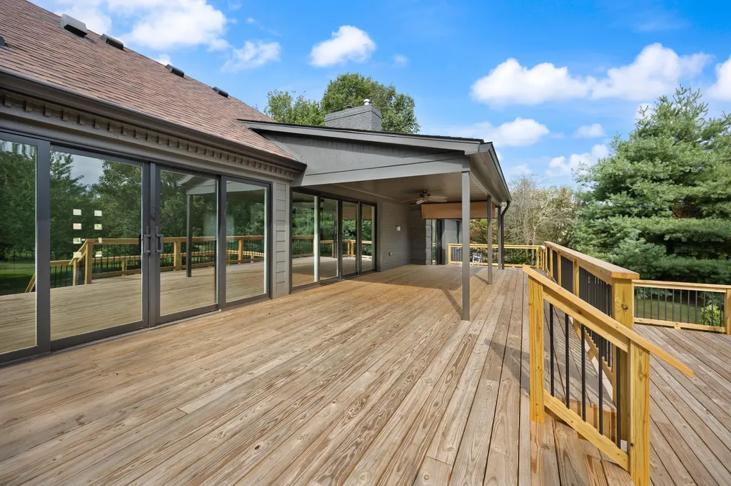 104 Barkley Estates Nicholasville KY 40356