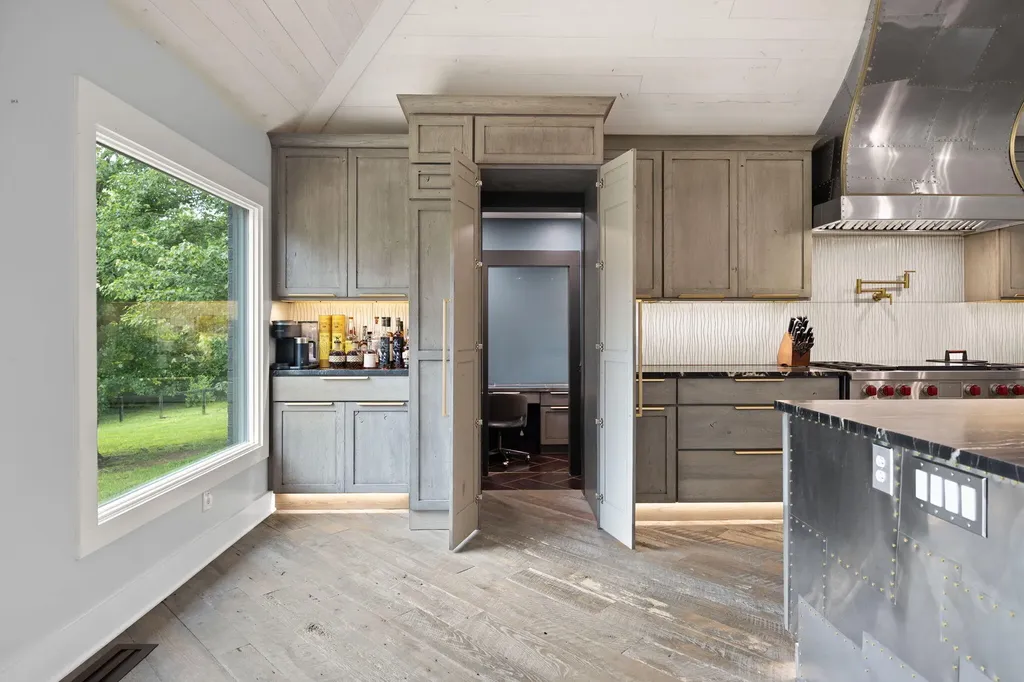 104 Barkley Estates Nicholasville KY 40356