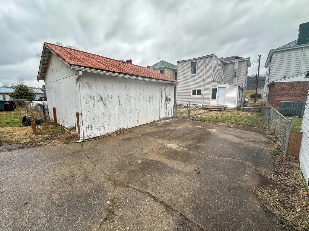 838 E 2nd Street Maysville KY 41056