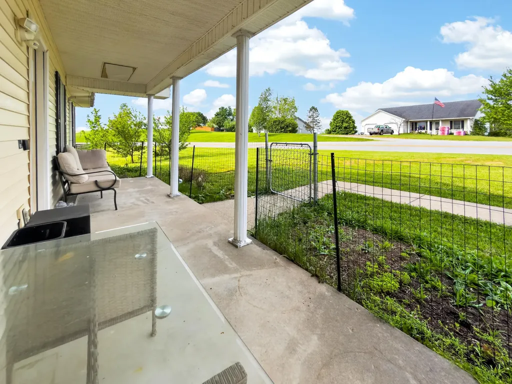 10800 Ky-330 Corinth KY 41010