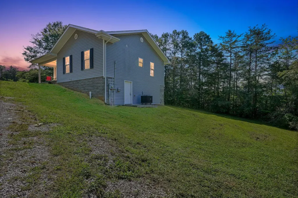 219 W Haven Drive Williamsburg KY 40769