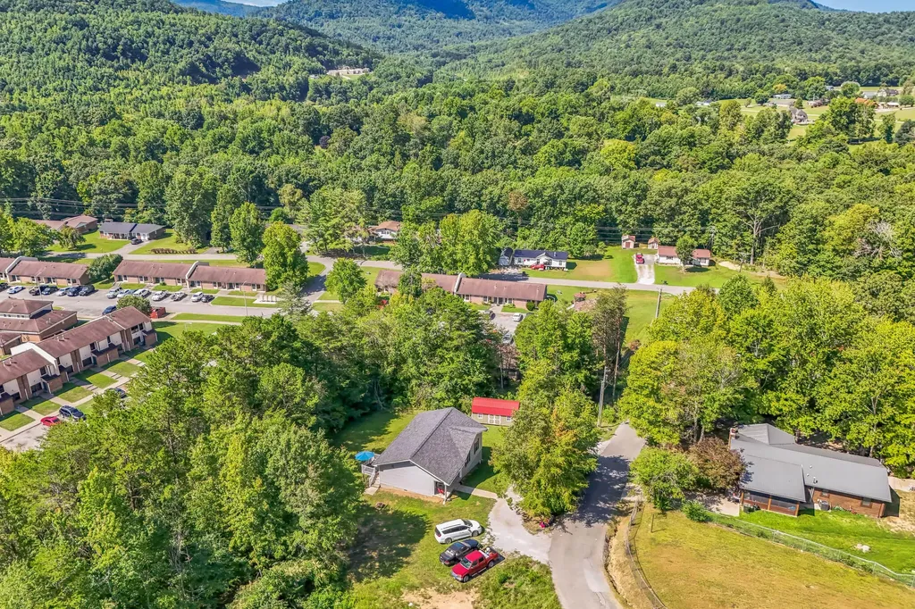 219 W Haven Drive Williamsburg KY 40769