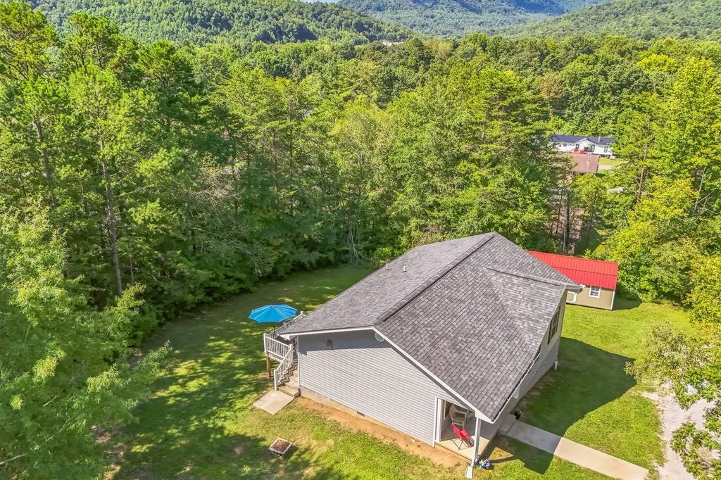 219 W Haven Drive Williamsburg KY 40769