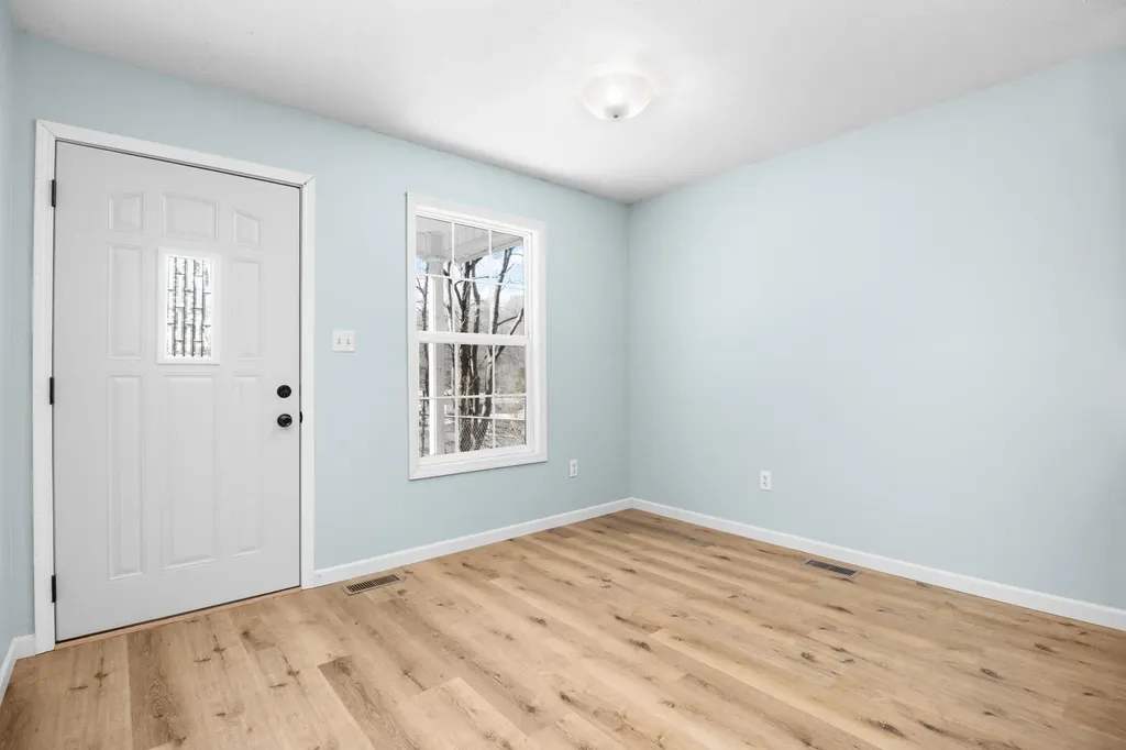 51 High Street Mckee KY 40447