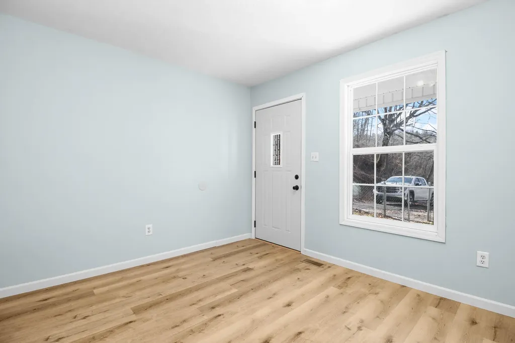 51 High Street Mckee KY 40447