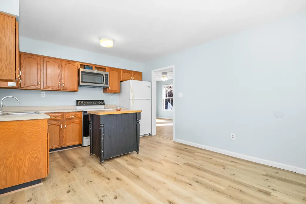 51 High Street Mckee KY 40447