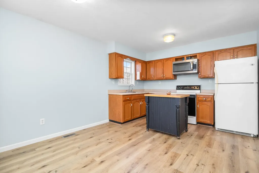 51 High Street Mckee KY 40447