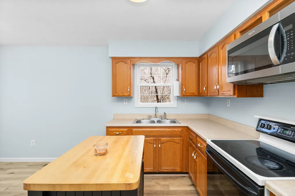 51 High Street Mckee KY 40447