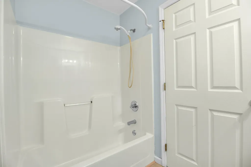 51 High Street Mckee KY 40447